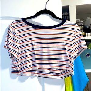cropped tee